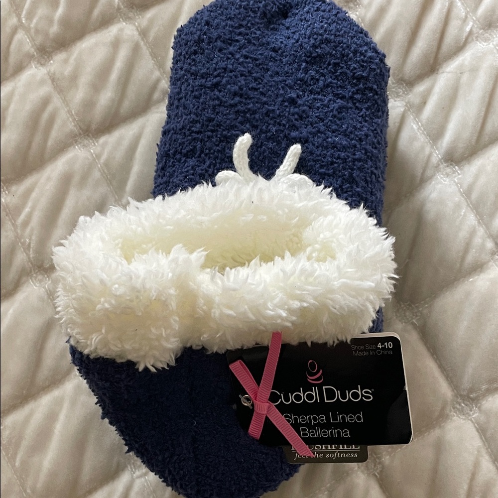 Cuddl Duds Navy Sherpa Lined Slippers